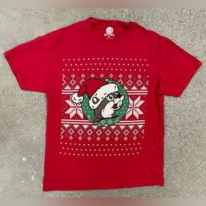 Rare Limited Edition Buc-ee's Christmas T-Shirt Mens Size Medium fits like small